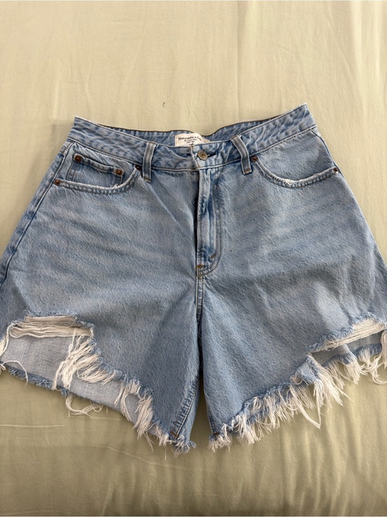 Abercrombie & Fitch Pants - A&F Loose denim shorts